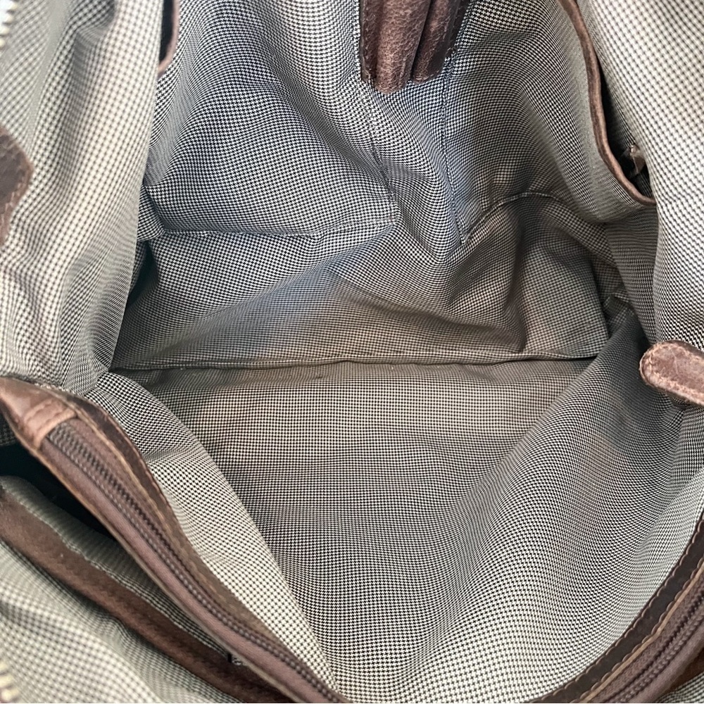 Spikes & Sparrow Leather Tote with Padded Tablet Compartment - Picture 11 of 13